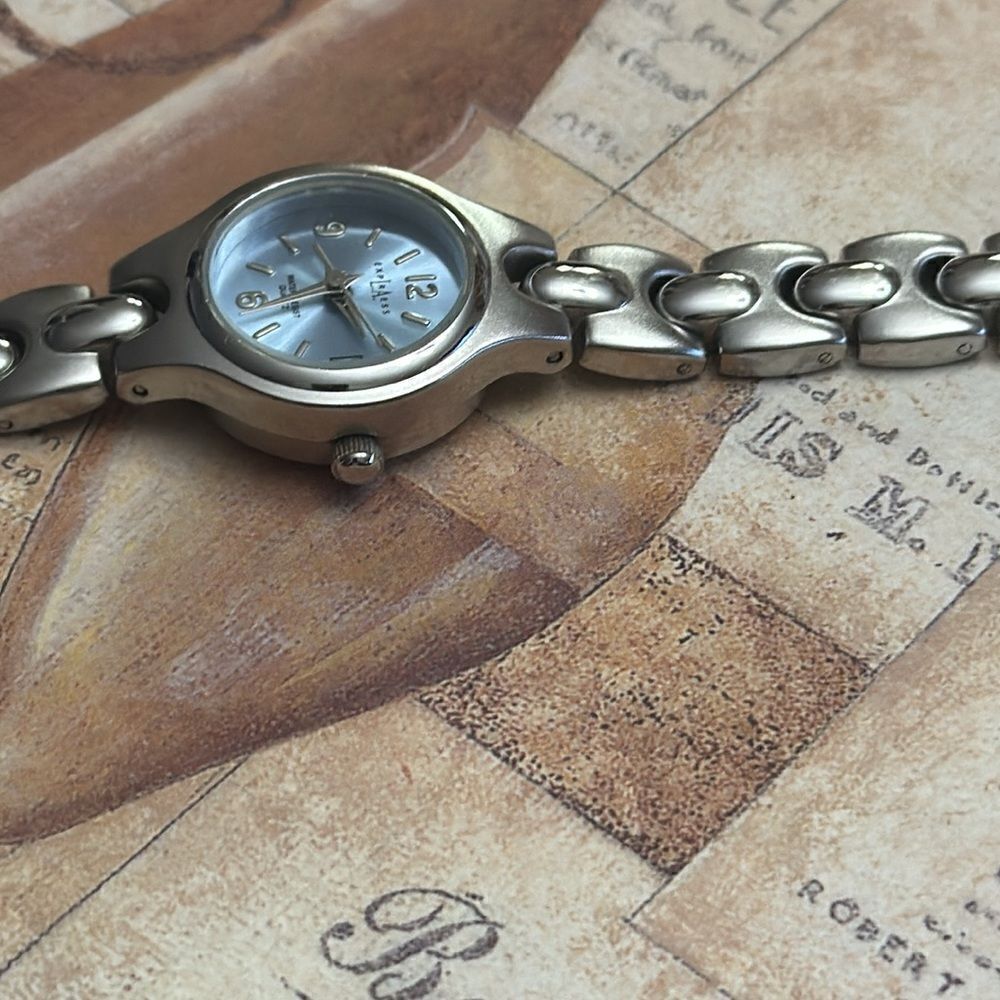 LA  Express Watch - Picture 5 of 5